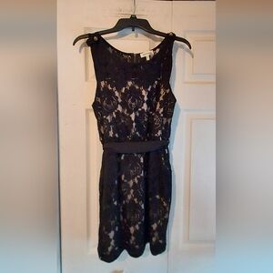 Monteau Black Lace Over Beige Sheath Dress Size L Sleeveless Belted Zip Closure